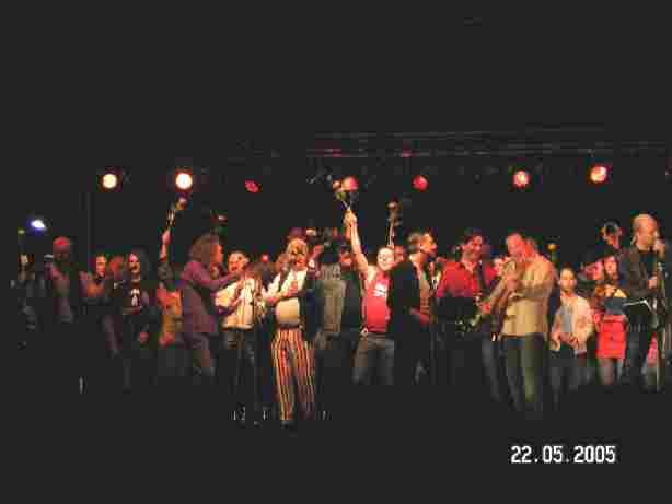 nextwaltz24.jpg